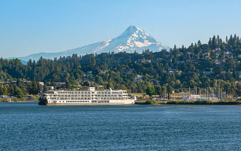 Columbia & Snake Rivers Ships