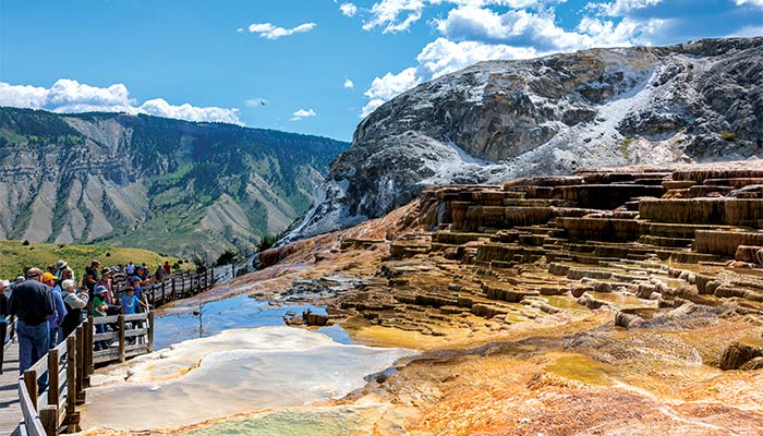 Yellowstone National Park - Mammoth Hot Springs