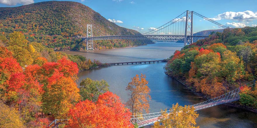 Play Video Hudson River Fall foliage video