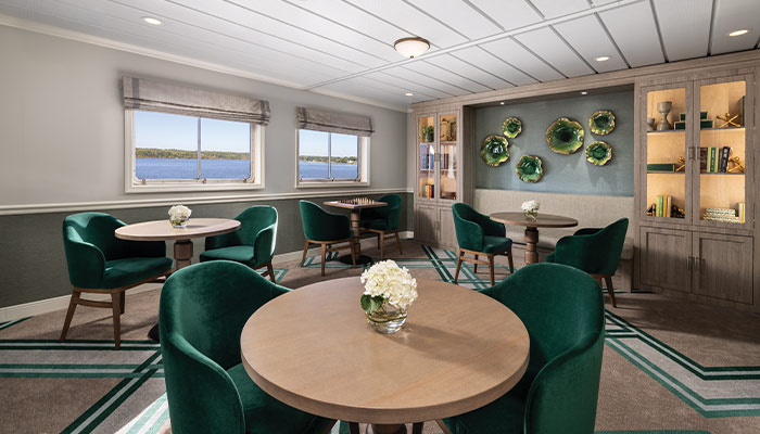 Midship Lounge