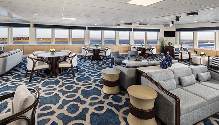 Cascade Lounge